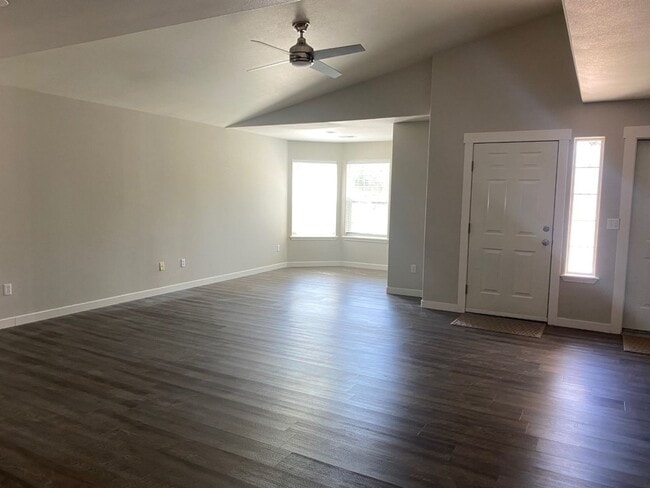 Photo - Hassle Free Yard Care! 3-Bed 2 Bath with O...