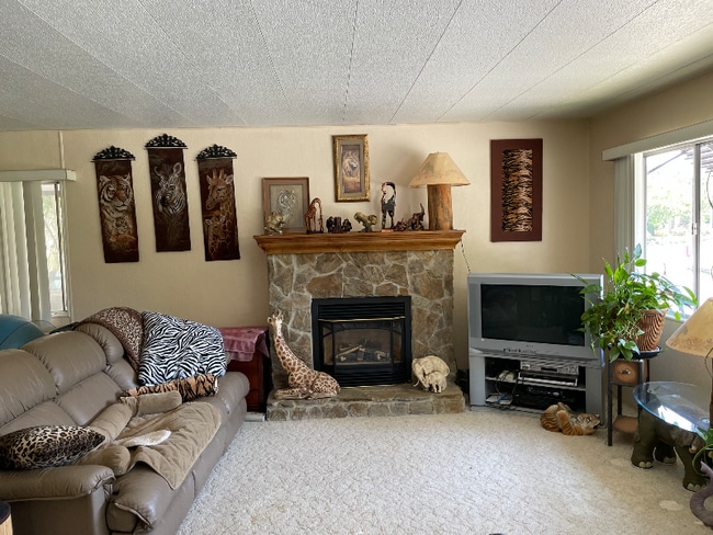 Photo - 444 Whispering Pines Dr