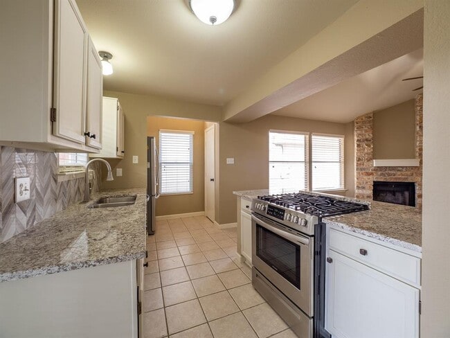 16829 Whitebrush Loop