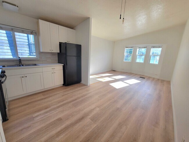 Photo - 3311 Martin Luther King Jr Way