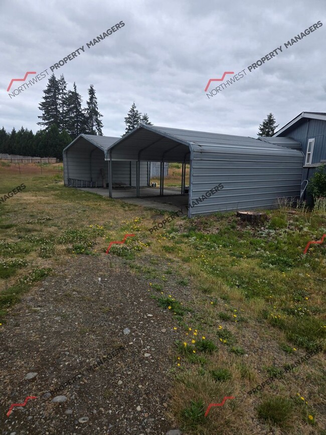 Photo - STATUS: *PENDING APPLICATION* | R332 | $2095 + $100 FLAT RATE W/S