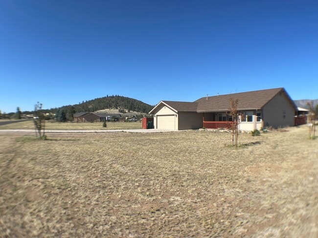 Photo - AVAILABLE MAY 6th | Spacious Single-Level Home in Desirable Doney Park