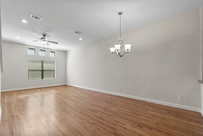 Photo - 2710 Hullsmith Dr Unit 1301