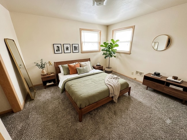 Photo - Kraehnke 67 Holding, LLC Unit 5958 N 67th St. Upper