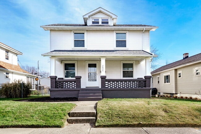 Building Photo - 2824 Dwight Ave