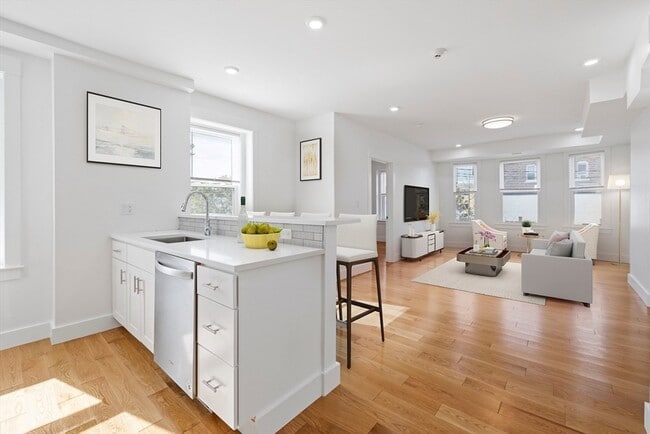 Photo - 406 Columbia St Unidad 1