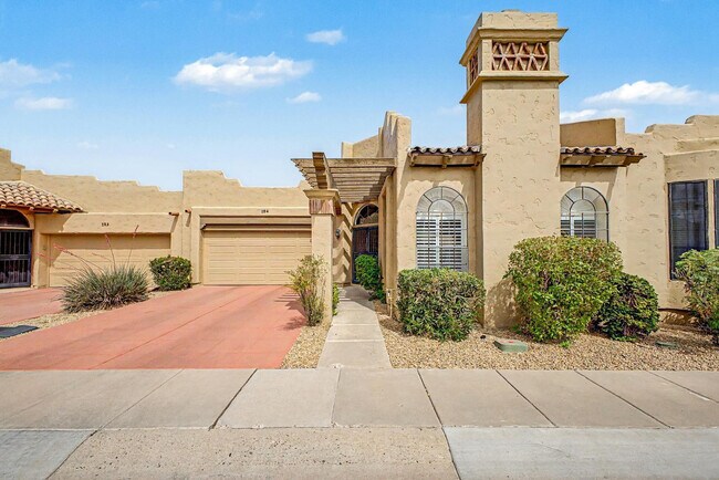 Building Photo - 7955 E Chaparral Rd