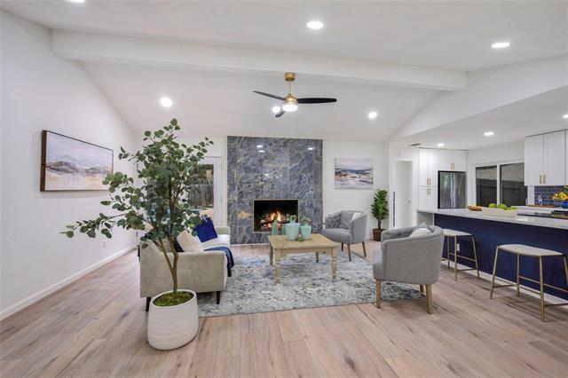 Photo - 2613 Pin Oak Ln