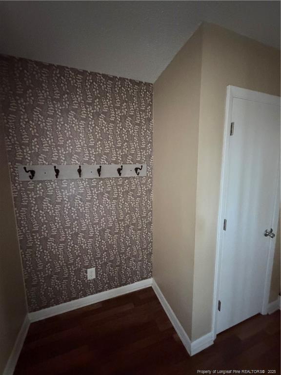 Photo - 4946 Pinewood Dr