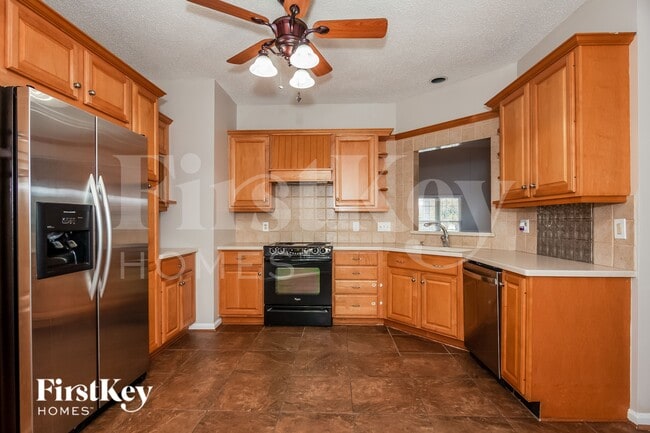 4228 Collingham Dr