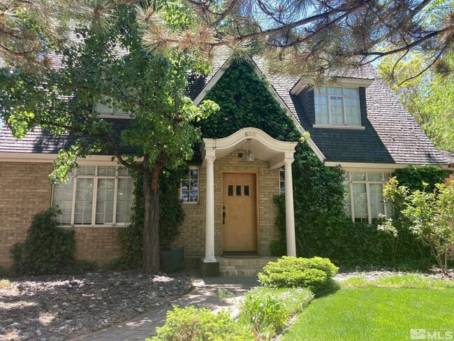 Photo - 650 California Ave House