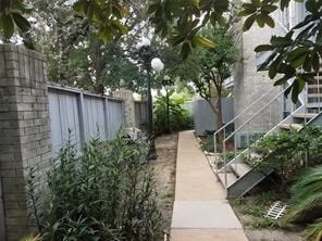 Photo - 7400 Bellerive Dr