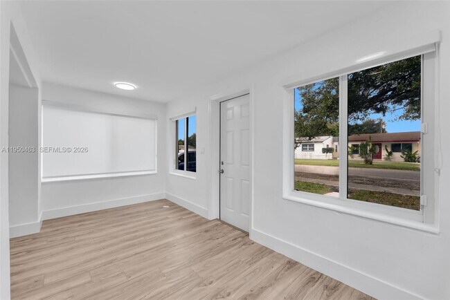 Photo - 2434 Coolidge St Unit 1