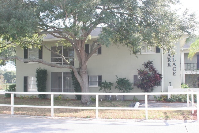 Photo - Park Place Apartments