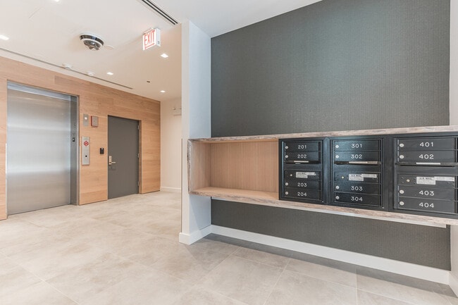 Photo - 3604 N Campbell Ave Unit 202