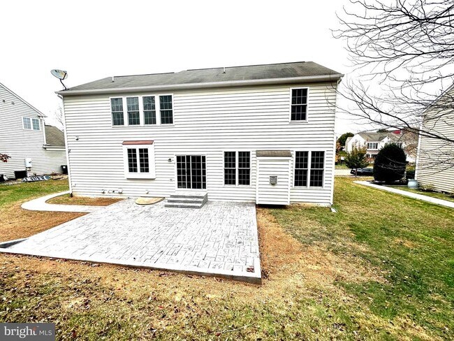 Photo - 7625 Movern Ln