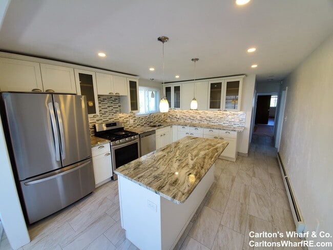 Building Photo - 113 Coleridge St Unit 1 Rental