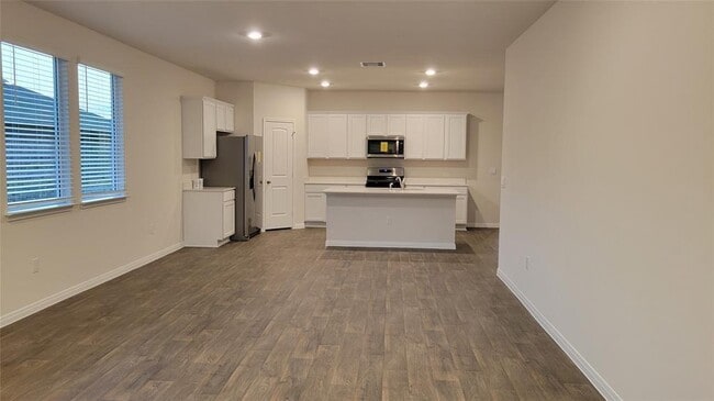 Photo - 179 Sweetwater Dr