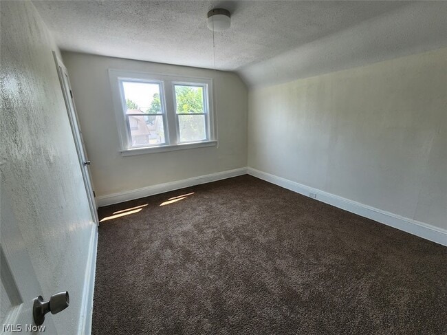 12905 Watterson Ave