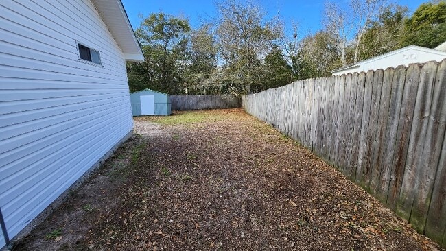 Photo - 915 Vonna Jo Cir