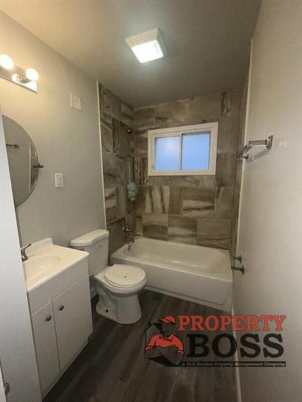 Photo - 2026 Roosevelt St