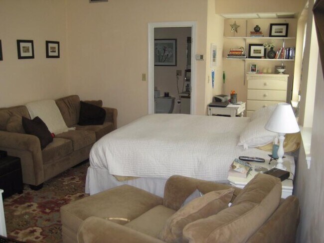 Photo - 92 Gordon St Unit 205