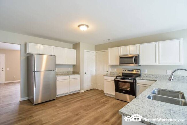 Photo - Nice 3 bedroom 2 bath