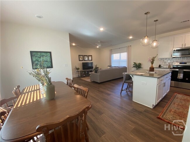 Photo - 110 Conrad Dr