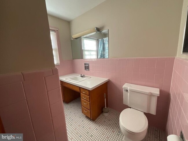 Photo - 404 S Coldbrook Ave