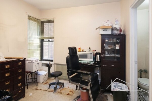 Photo - 20 Plaza Street E.