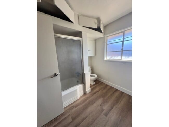 Photo - Old fig charm, lots of room