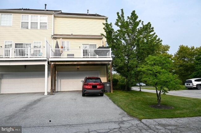Photo - 1910 Cavalier Ln