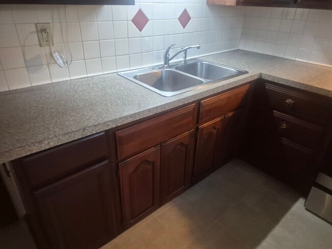 Photo - 47 Heywood St Unidad 3