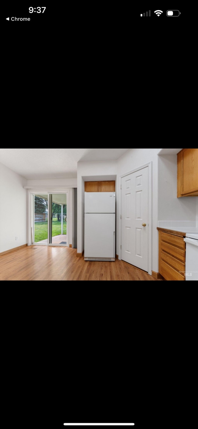1921 S Plateau Dr