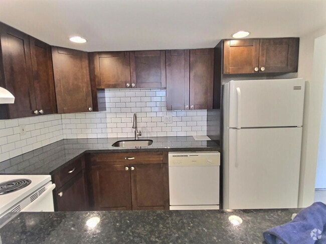 Building Photo - 1421 S Ocean Blvd Unit 1421 Rental