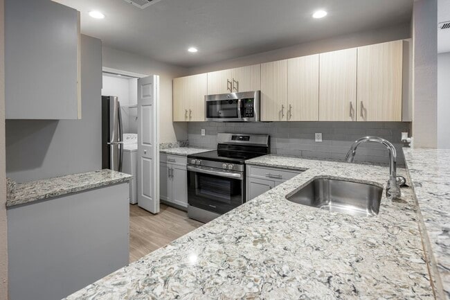 Photo - Mezzo of Tampa Palms