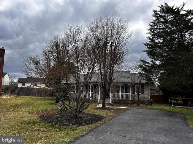 Photo - 123 Meadowbrooke Pl House