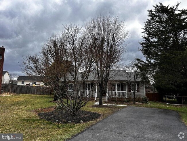 Building Photo - 123 Meadowbrooke Pl Rental