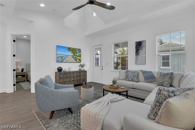 Photo - 7242 Saona CT