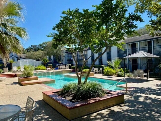 Photo - 874 Yorkchester Dr Unidad 133