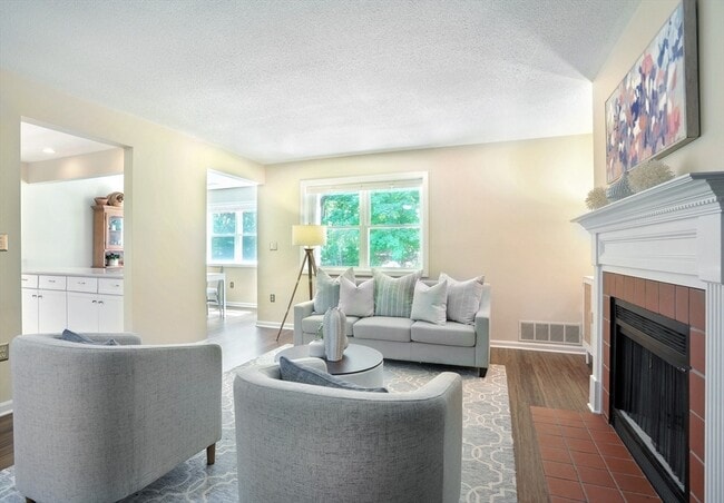 Photo - 3705 Tuckers Ln