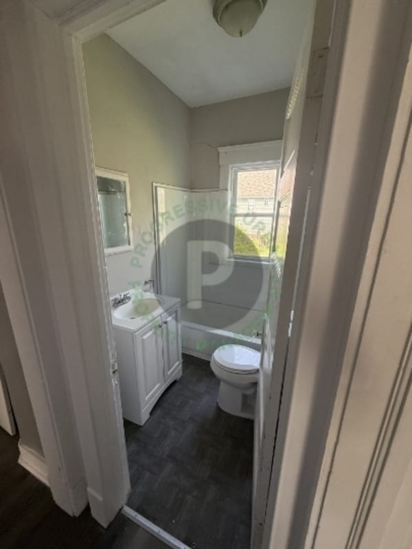 Photo - 10303 Sophia Ave