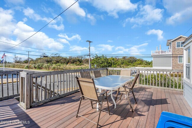 Photo - 549 Brielle Rd