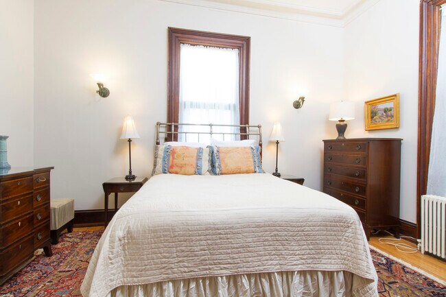 Photo - 95 Coggeshall Ave