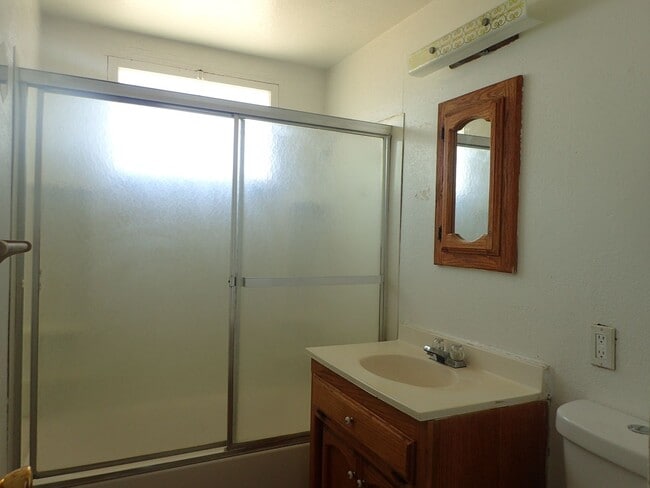 Photo - Cute 2bd 1 ba