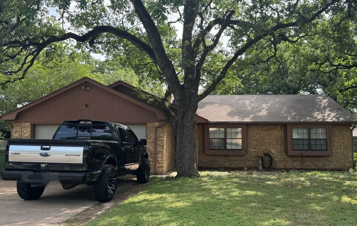 Great 3/2 House for Lease - Great 3/2 House for Lease