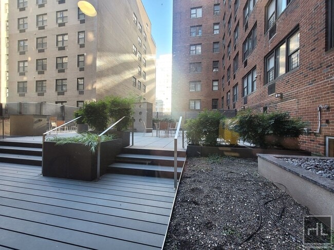Photo - East 79th Street Unit 9G