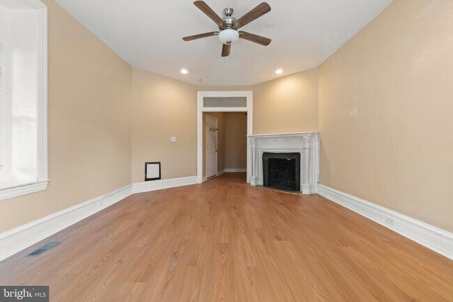 Photo - 133 E Mt Airy Ave
