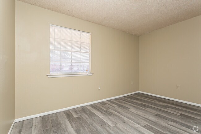 1 BR, 1 BA - 525 SF - Signature One Apartments