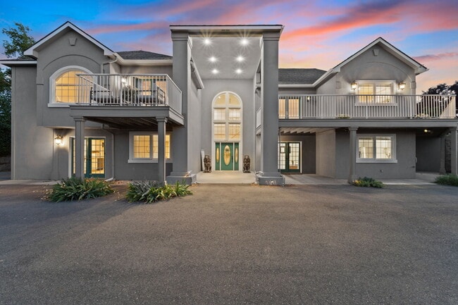 Building Photo - 4949 Rau Ln